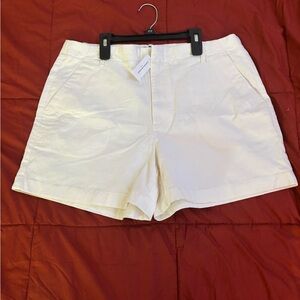 New Banana Republic  women’s Yellow Butter Short Size 14